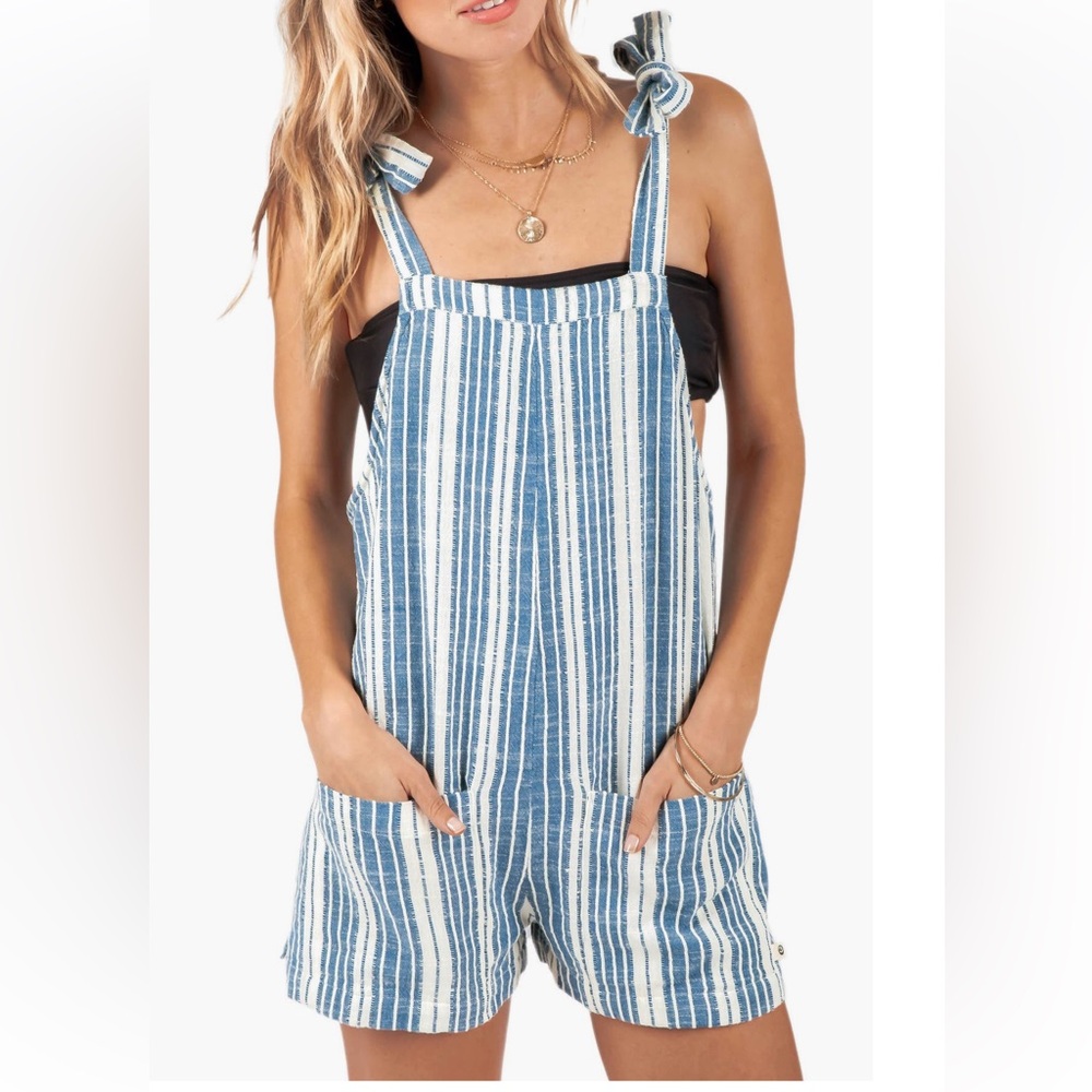 Rip Curl Romper - image 1